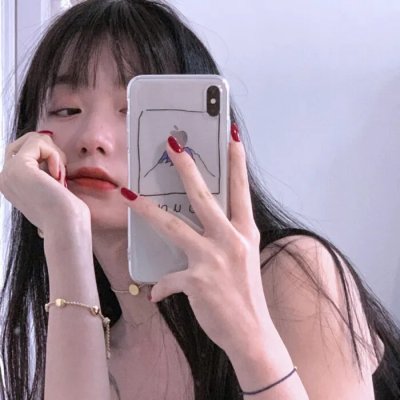 我和他都是新郎。